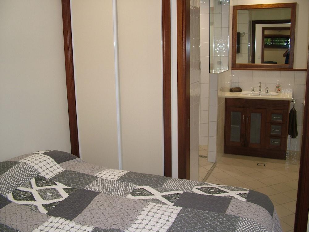 The Summit Bed & Breakfast Atherton Extérieur photo