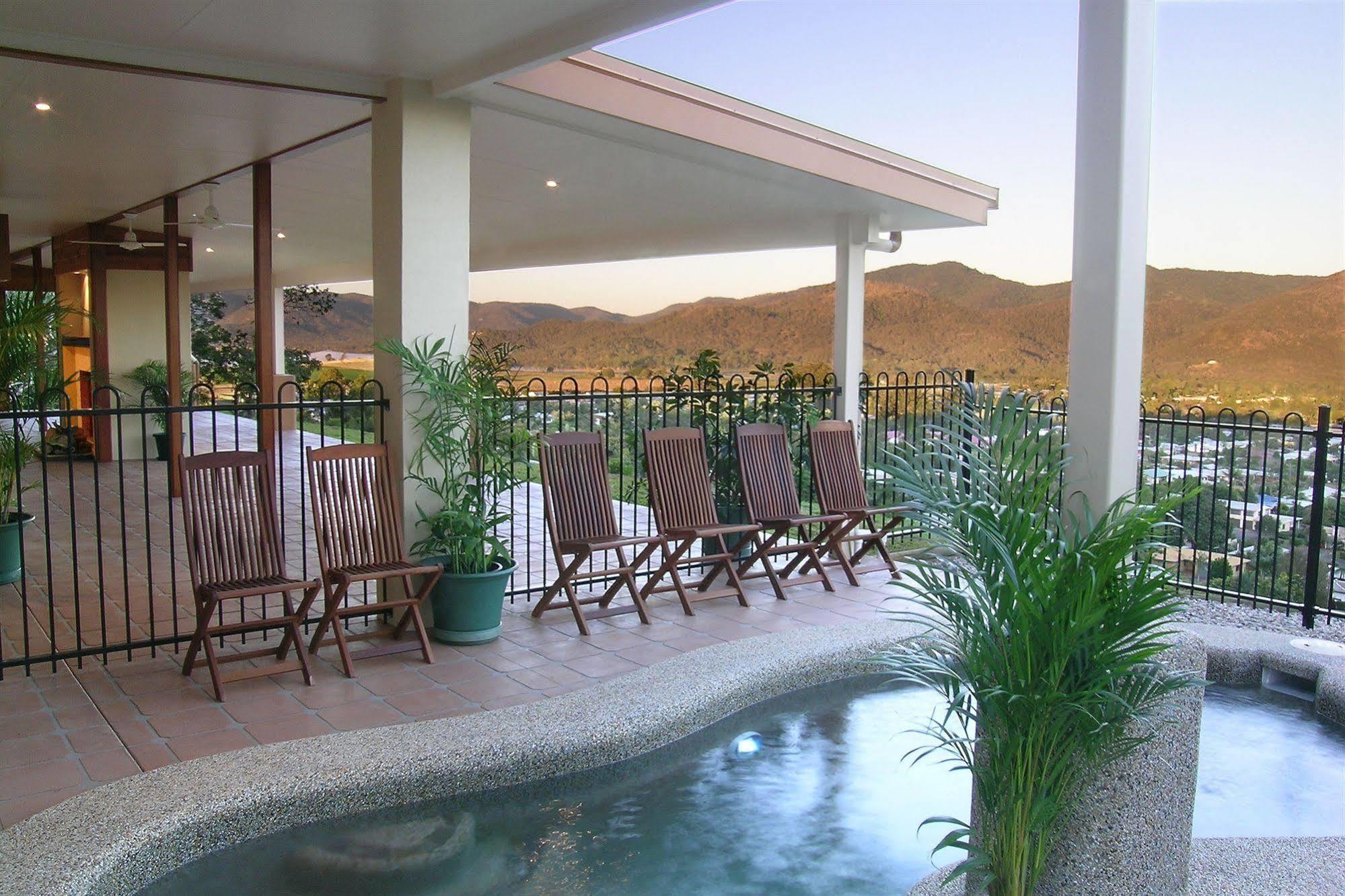 The Summit Bed & Breakfast Atherton Extérieur photo